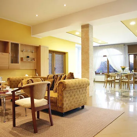 בית אירוח Ibiza *